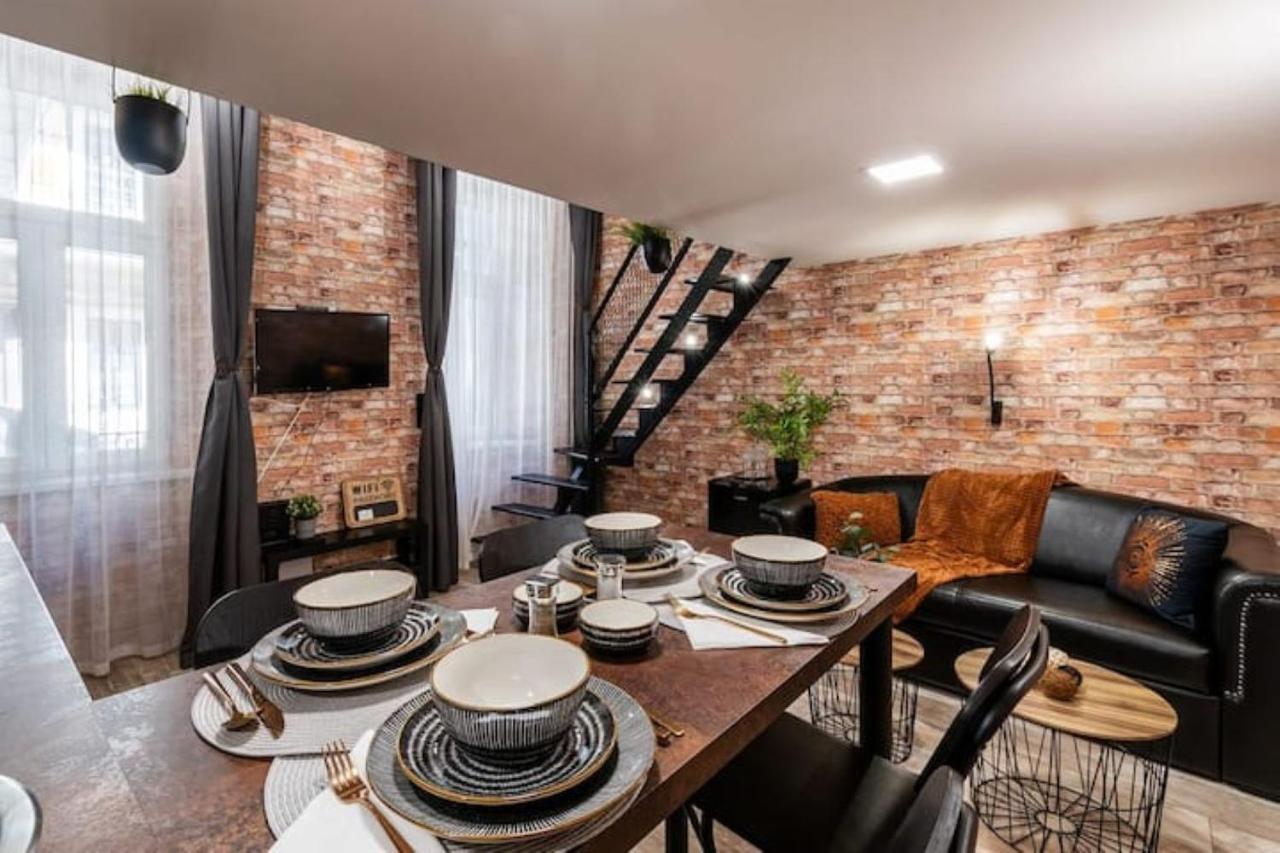 Very Stylish And Central Ac Apartment Budapest Ngoại thất bức ảnh