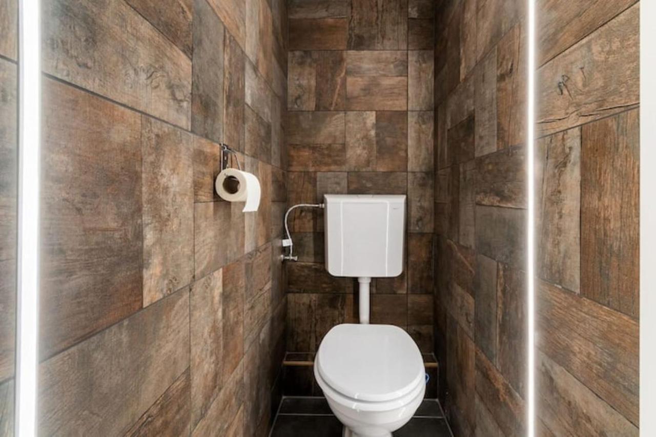 Very Stylish And Central Ac Apartment Budapest Ngoại thất bức ảnh